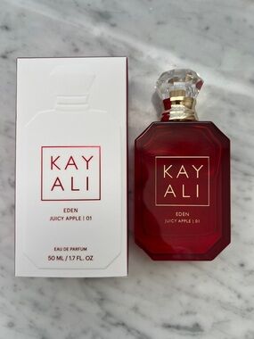 Kayali Eden Juicy Apple